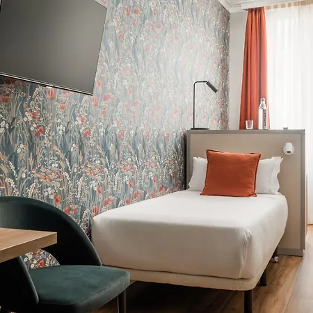 Bypillow Goldoni Hotel 3*