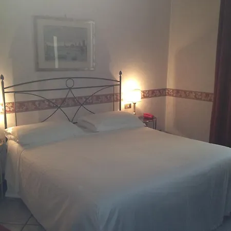 Hotel Bypillow Goldoni 3*